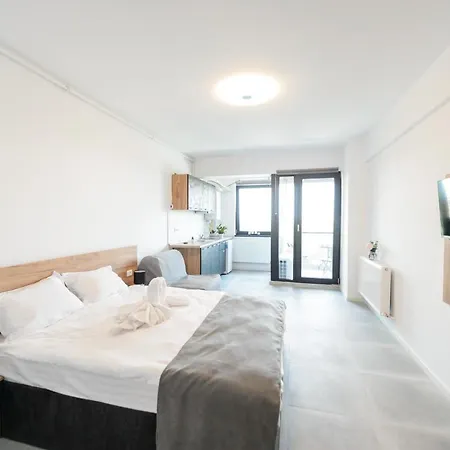 Ox Apartment *